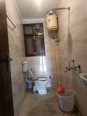 Bathroom in 1 BHK Apartment at Saket – for Rent