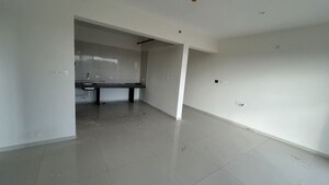 Room in 3 BHK Apartment at Paranjape Gloria Grand, Bavdhan – for Sale