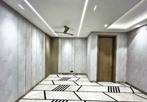 Bedroom in 4 BHK Builder Floor at Safdarjung Enclave – for Sale