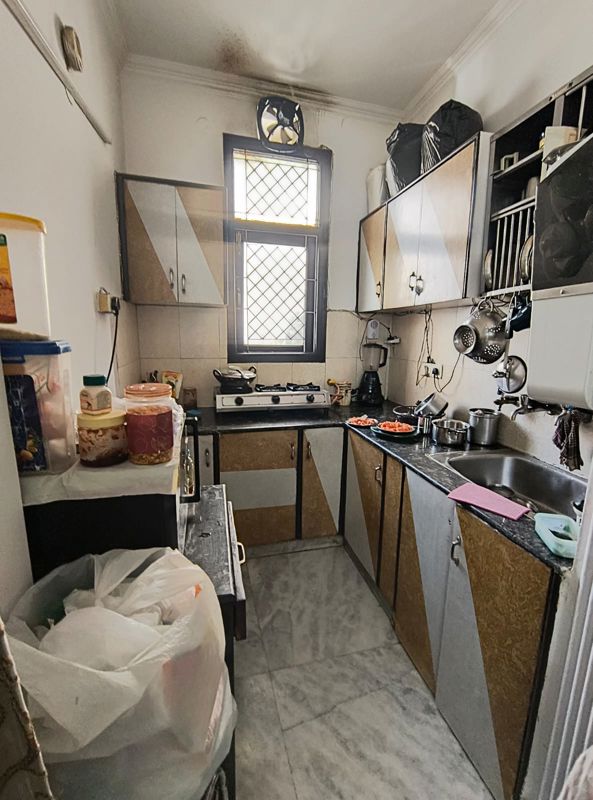 2 BHK Builder Floor For Rent in Govindpuri