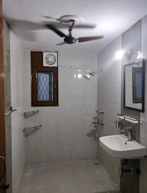 Bathroom in 3 BHK Apartment at Sector 12 Dwarka – for Rent