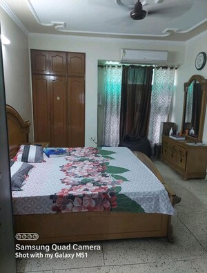 Bedroom in 3 BHK Apartment at Sector 12 Dwarka – for Rent