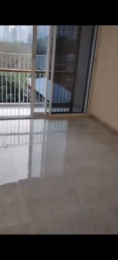 2 BHK Apartment For Rent in Tata Serein