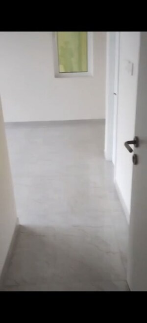 Room in 2 BHK Apartment at Tata Serein, Pokhran Road No Two – for Rent