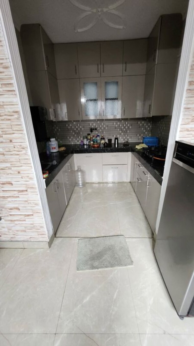Kitchen, lajpat nagar 2 Bedroom 133 Sq.Yd. Builder Floor In Lajpat Nagar Delhi 10249522