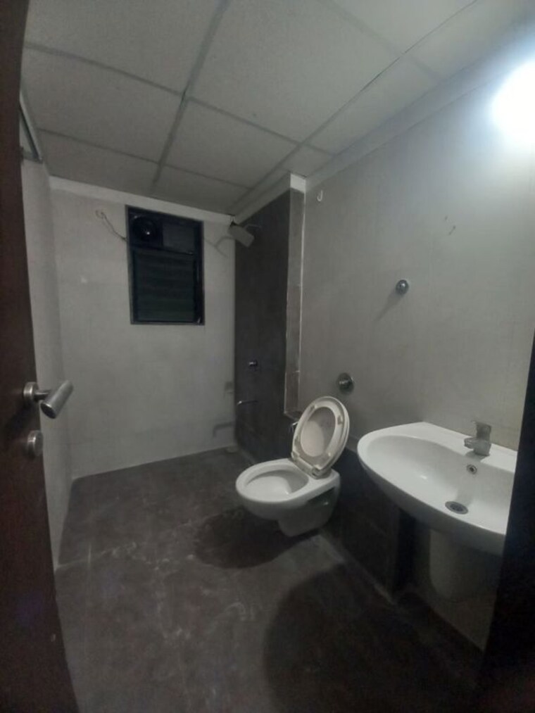 Bathroom, pebbles-i 3 Bedroom 1200 Sq.Ft. Apartment In Bavdhan Pune 10249533