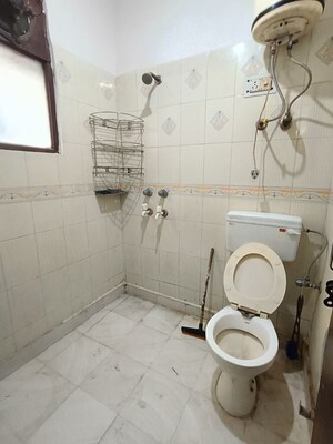 Bathroom in 1 BHK Builder Floor at Malviya Nagar – for Rent