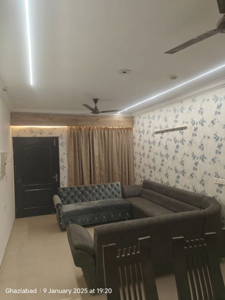 Living Room, crossing-republik 5 Bedroom 3000 Sq.Ft. Villa In Crossing Republic Ghaziabad 10249547