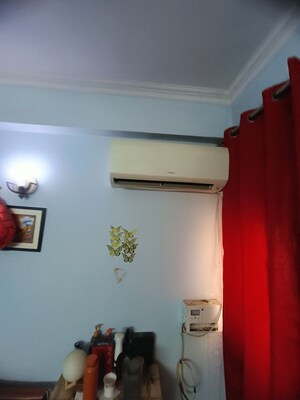 Furnished Amenities in 1 BHK Builder Floor at Malviya Nagar – for Rent