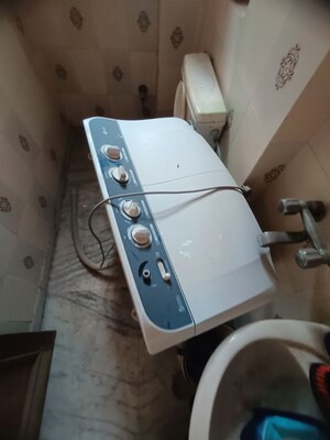 Furnished Amenities in 1 BHK Builder Floor at Malviya Nagar – for Rent