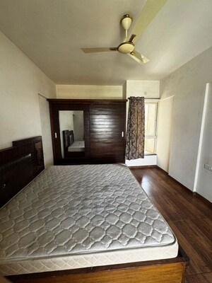 2 BHK Apartment For Sale in Nyati Esplanade, Bavdhan
