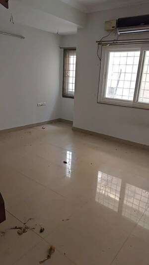 Room in 2 BHK Apartment at Sai Ram Cox Town, Cox Town – for Sale