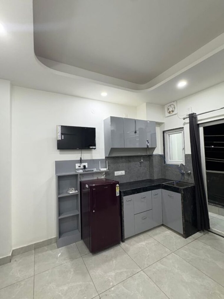 Kitchen, south city 1 1 RK 350 Sq.Ft. Builder Floor In South City 1 Gurgaon 10249575