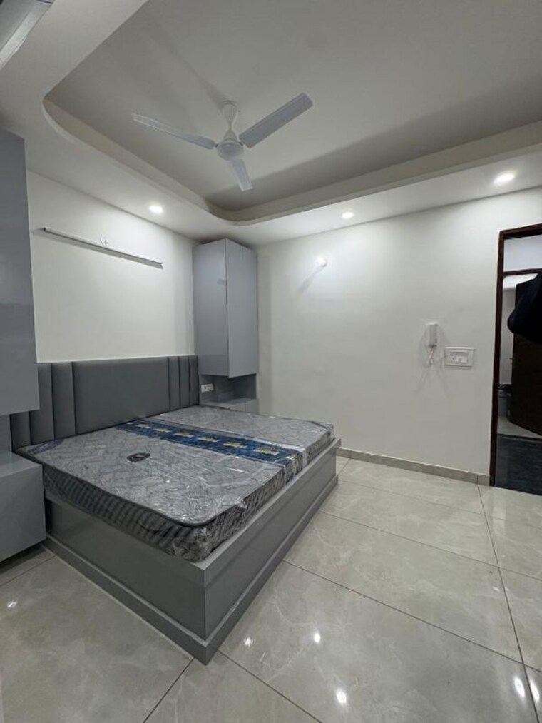 Room, south city 1 1 RK 350 Sq.Ft. Builder Floor In South City 1 Gurgaon 10249575