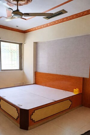 Bedroom in 1 BHK Apartment at Raunak 108, Kasarvadavali – for Rent