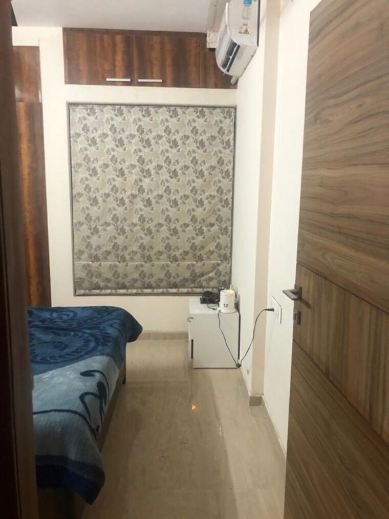 Bathroom, palacia-kingston-phase-2 2.5 Bedroom 811 Sq.Ft. Apartment In Ghodbunder Road Thane 10249633