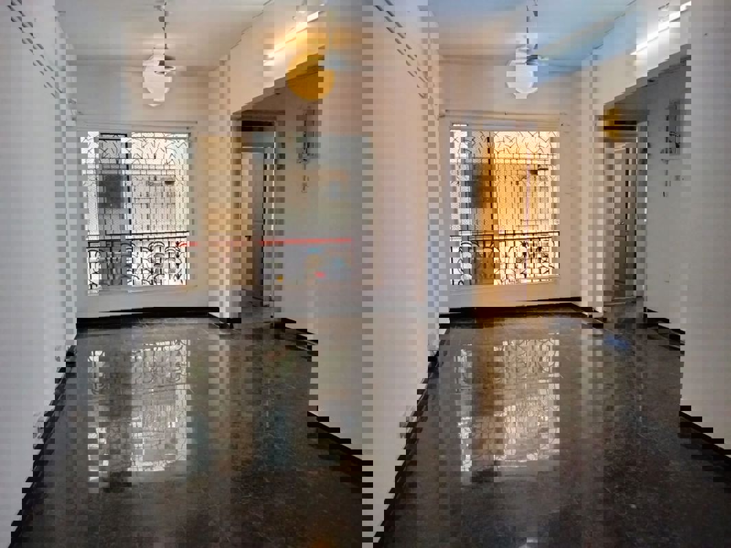 2 BHK 850 Sq.Ft. Apartment in Panchavati Versova