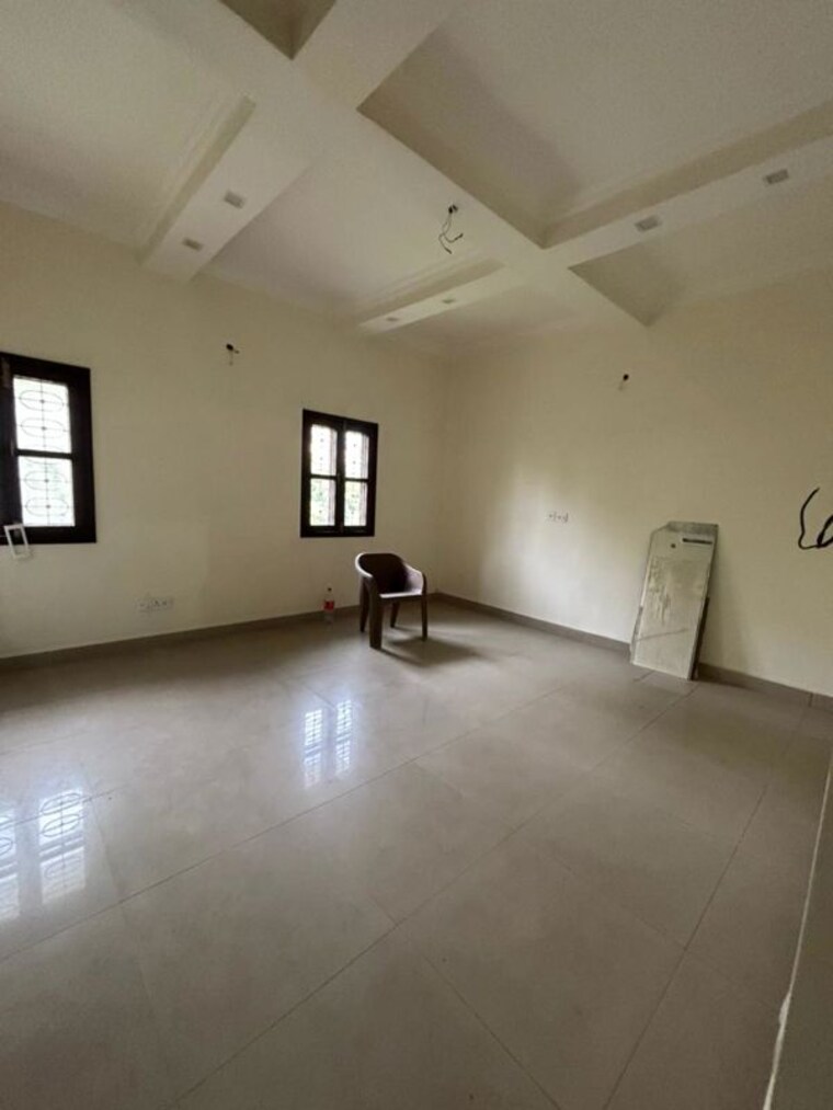 Room, saket 5 Bedroom 2500 Sq.Ft. Apartment In Saket Delhi 10234938