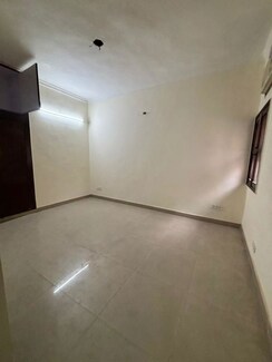 5 BHK + Study Room Apartment For Rent in Saket