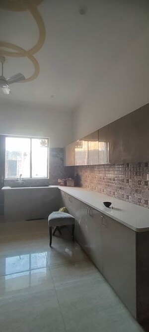 Kitchen in 4 BHK Builder Floor at Sector 85 – for Rent