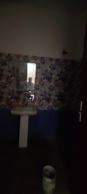 Bathroom in 4 BHK Builder Floor at Sector 85 – for Rent