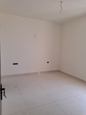 Room in 3 BHK Apartment at Candeur Crescent, Serilingampally – for Sale