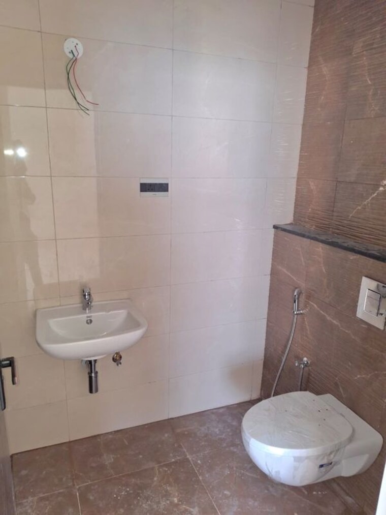 Bathroom, candeur-crescent 3 Bedroom 1875 Sq.Ft. Apartment In Serilingampally Hyderabad 10249647