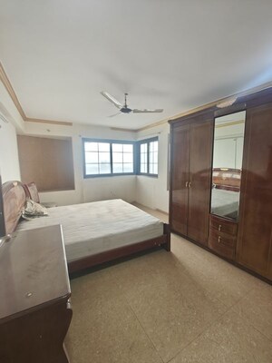 Bedroom in 5 BHK Apartment at Balaji Towers Nerul, Nerul – for Rent