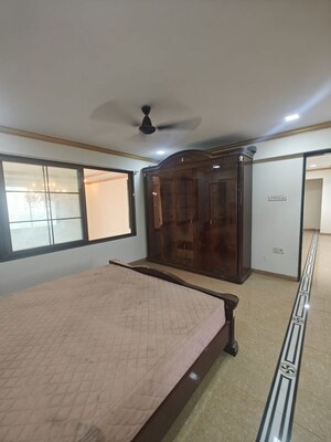 Bedroom in 5 BHK Apartment at Balaji Towers Nerul, Nerul – for Rent