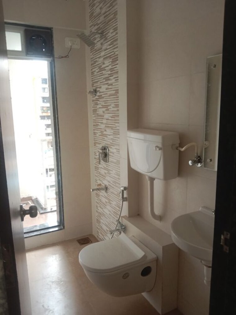 Bathroom, raunak-city-sector-4-d4 2 Bedroom 900 Sq.Ft. Apartment In Kalyan West Thane 10249664