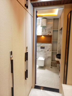 Attached Bathroom in 5 BHK Independent House at Gopal Pura Mode – for Sale