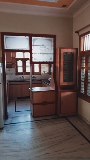 Kitchen in 3 BHK Builder Floor at Pla – for Rent