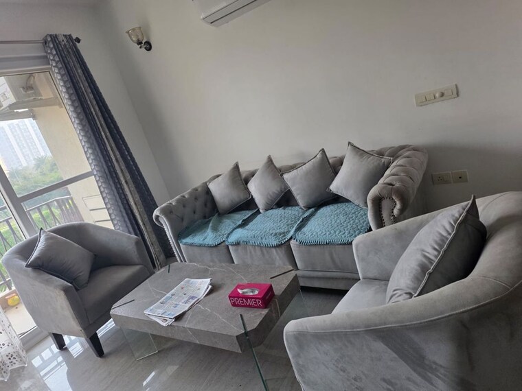 Team Area, shalimar-oneworld-vista 3 Bedroom 2100 Sq.Ft. Apartment In Gomti Nagar Lucknow 10249709