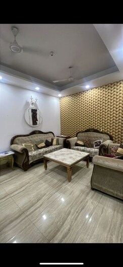 2 BHK + Pooja Room Builder Floor For Rent in Kalkaji
