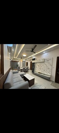 6+ BHK + Extra Room Villa For Rent in Emaar Gomti Greens