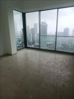 4 BHK + Servant Room Apartment For Sale in Rustomjee Crown