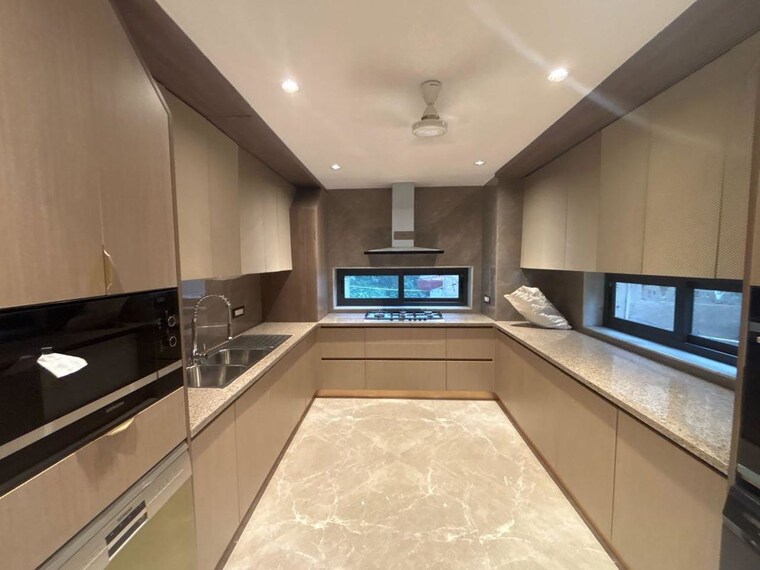 Kitchen, anand niketan 3 Bedroom 2000 Sq.Ft. Builder Floor In Anand Niketan Delhi 10238815