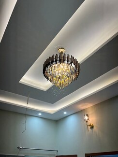 3 BHK + Servant Room Builder Floor For Rent in Sector 33
