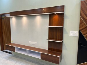 Furnished Amenities in 3 BHK Builder Floor at Sector 33 – for Rent