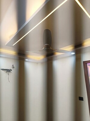 Furnished Amenities in 3 BHK Builder Floor at Saket – for Rent