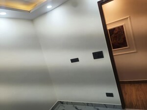 3 BHK Builder Floor For Rent in Saket