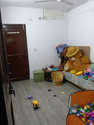 Bedroom in 2 BHK Builder Floor at Mukherjee Nagar – for Rent