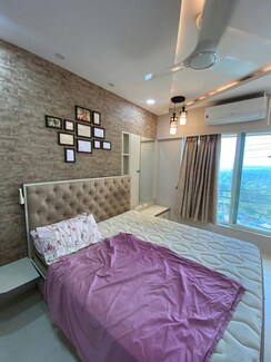2 BHK Apartment For Sale in Satra One