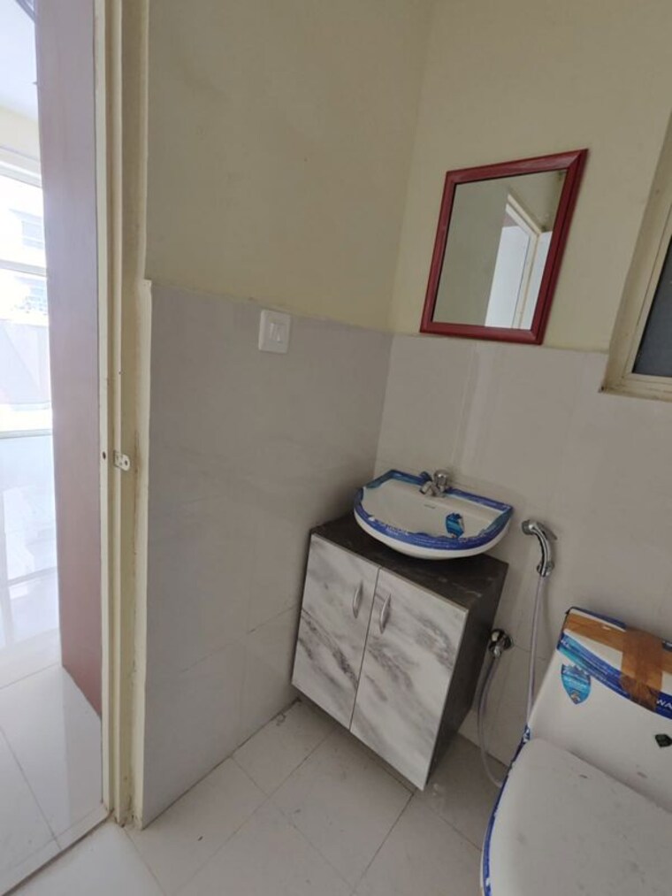 undefined, pyramid-midtown 2 Bedroom 700 Sq.Ft. Apartment In Sector 59 Gurgaon 10249959