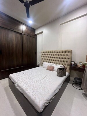 Bedroom in 2 BHK Apartment at Ram Kutir, Matunga East – for Rent