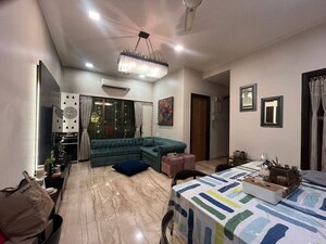 Bedroom in 2 BHK Apartment at Ram Kutir, Matunga East – for Rent