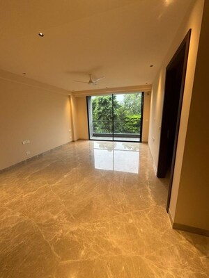 4 BHK Builder Floor For Rent in Shanti Niketan