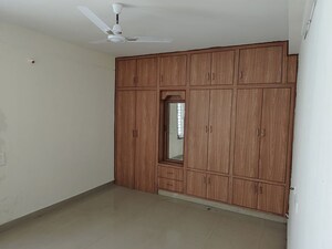 Room in 2 BHK Builder Floor at Ashok Nagar – for Sale