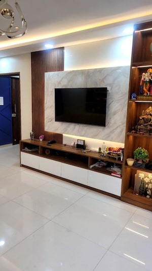 Furnished Amenities in 2 BHK Apartment at Ameya Eastern Heights CHS, Chunabhatti – for Rent