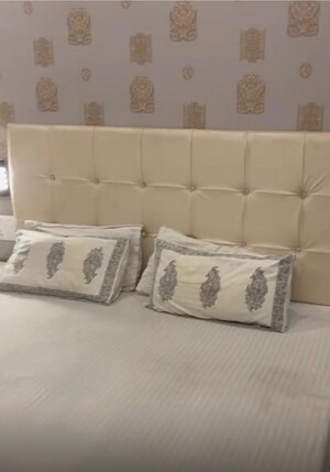 Bathroom in 3.5 BHK Apartment at ATS Advantage, Ahinsa Khand 1 – for Rent